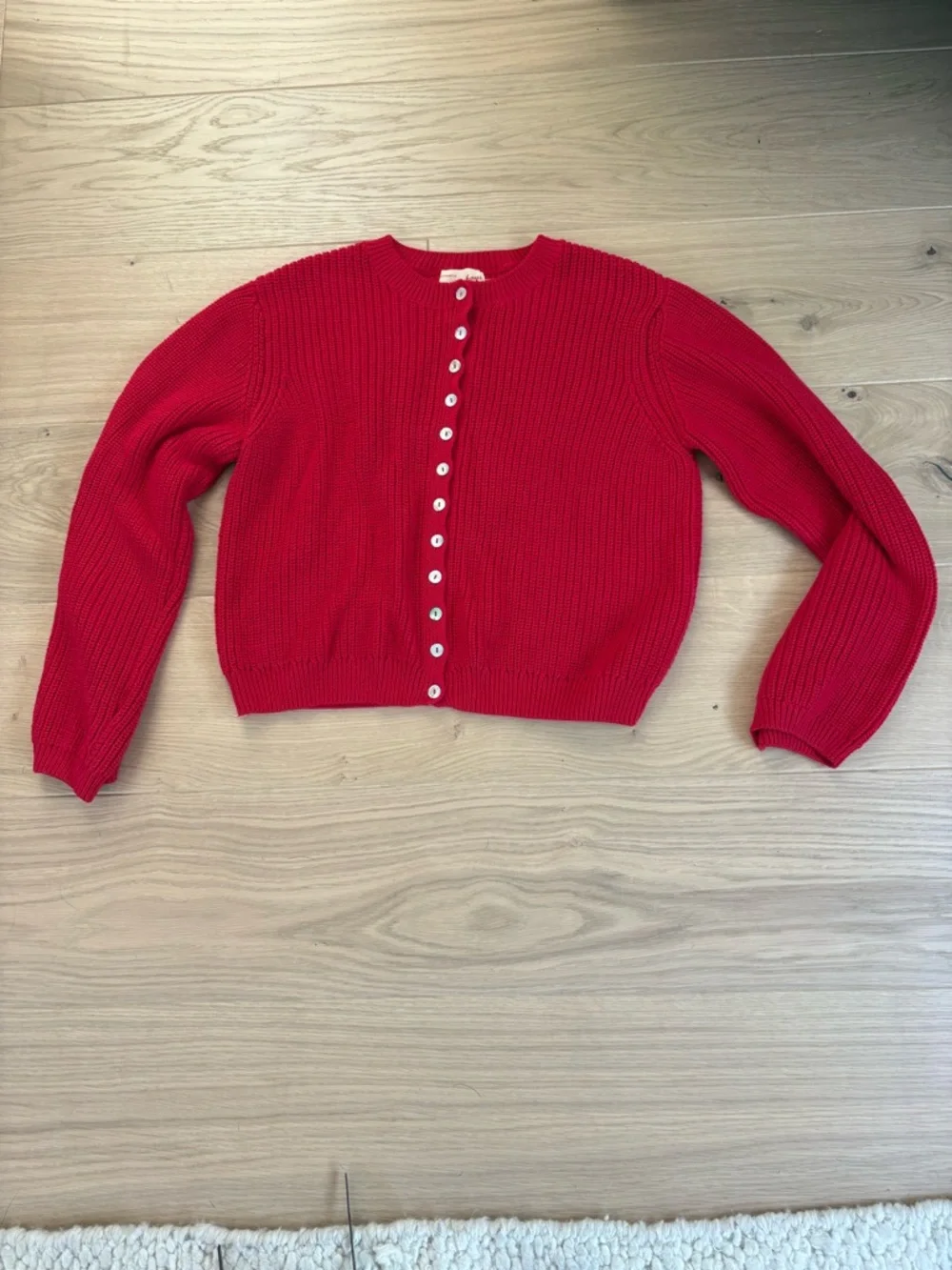 Sonderhaus Red Button-Front Knit Harbor Cardigan - Picture 5 of 6